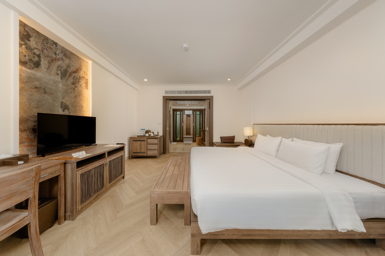 Bhu Nga Thani Resort